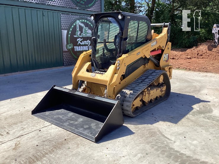 2020-caterpillar-259d3-image-8