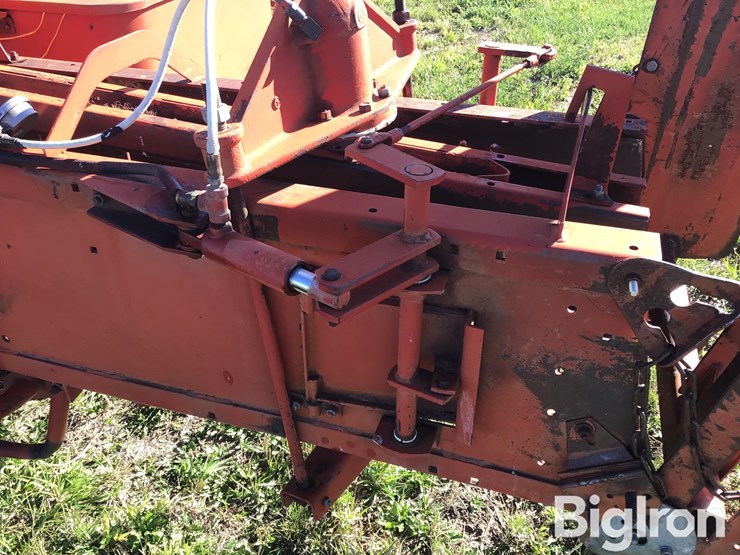 new-holland-425-image-17