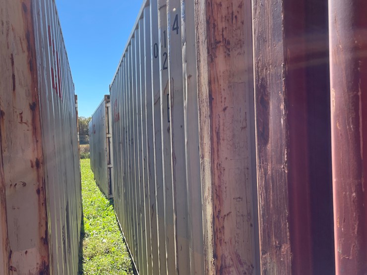 #3599-•-20'-standard-height-shipping-container-image-6