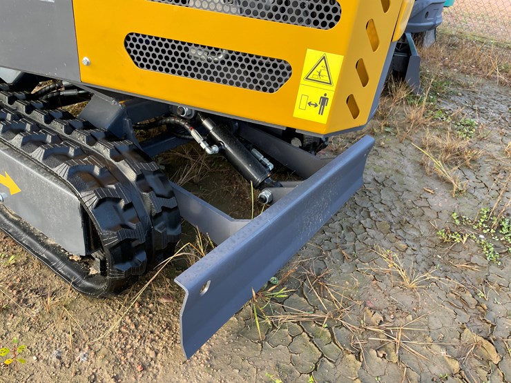 #1691-•-agt-mx12rx-mini-excavator-image-15