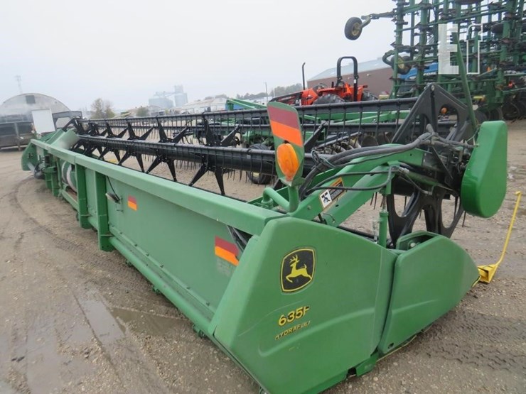 john-deere-635f-image-9