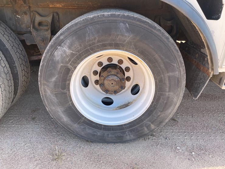 2012-international-durastar-4400-image-31