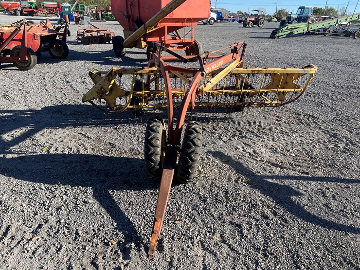 new-holland-256-image-2