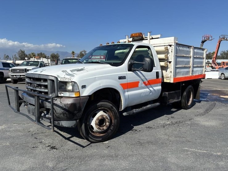 2002-ford-f450-image-1