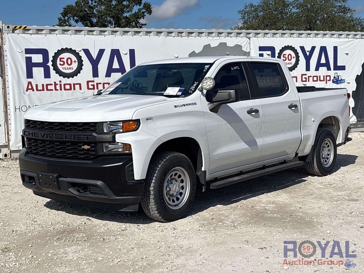 2022-chevrolet-1500-image-1