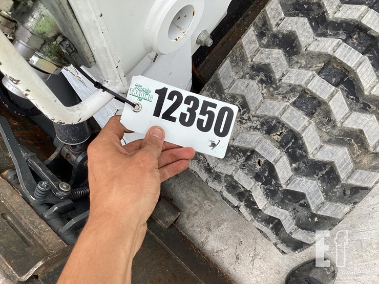 2019-bobcat-t770-image-21