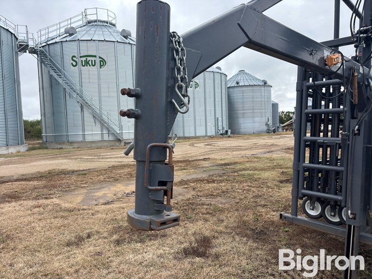 2017-linn-post-&-pipe-wrangler-portable-corral-image-9