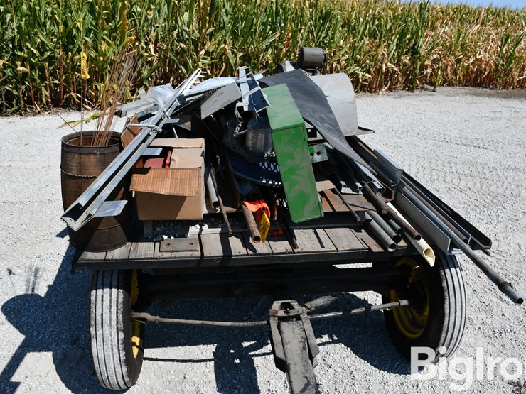 hayrack-w/contents-image-17