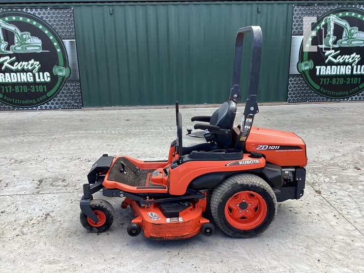 2016-kubota-zd1011-image-9