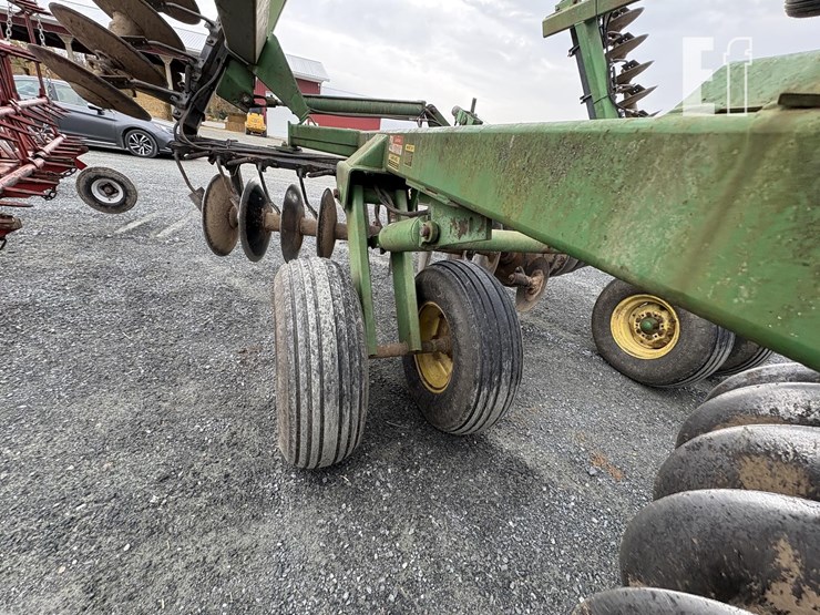 1992-john-deere-630-image-11