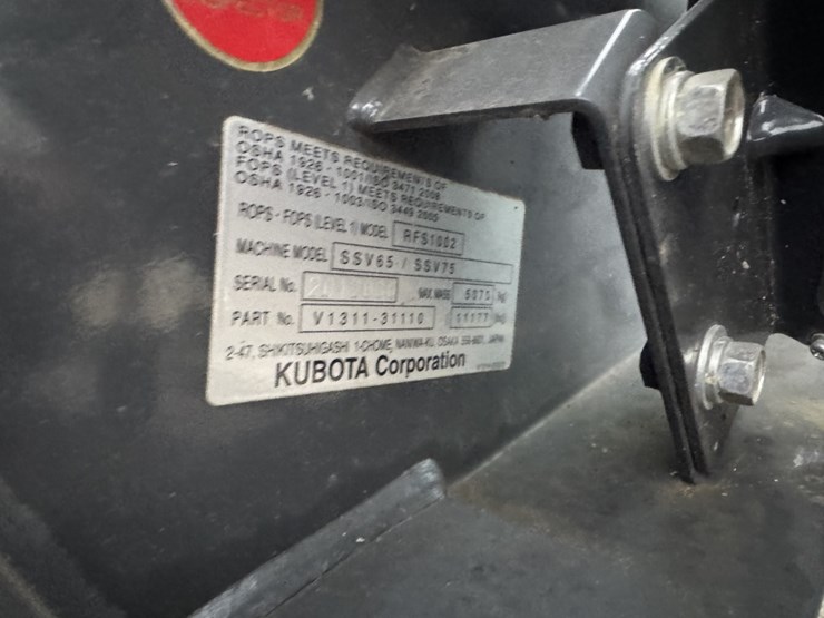 #4927-•-kubota-ssv-65-image-8