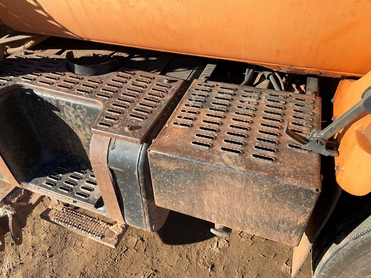 gmc-topkick-image-24