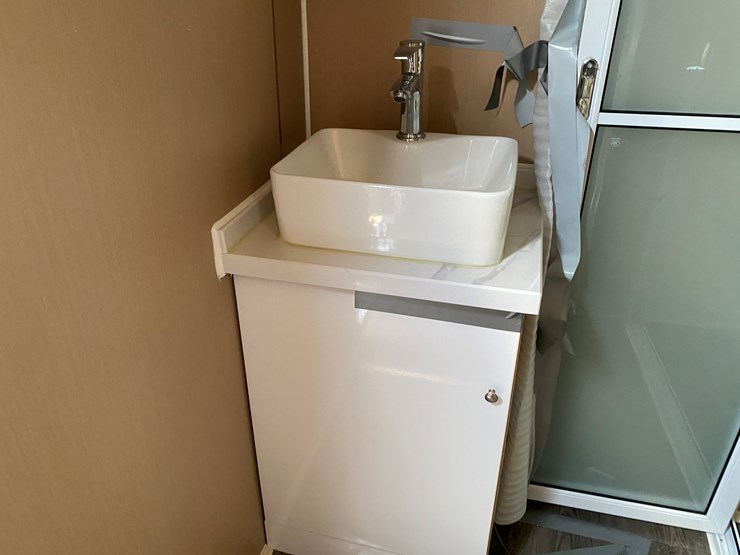 #3335-•-40'-hi-cube-house-container-image-13