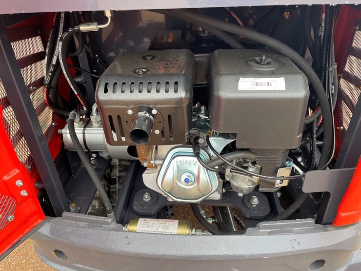 #1692-•-agt-mx15rx-mini-excavator-image-12