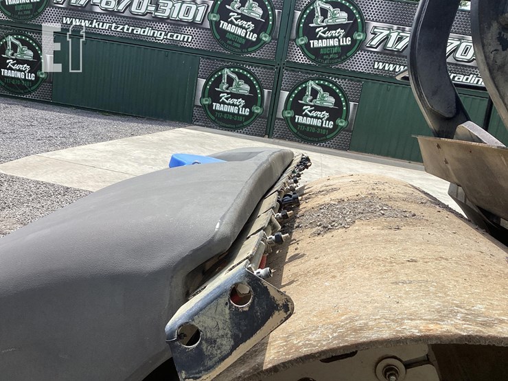 2004-ingersoll-rand-dd138hfa-image-9