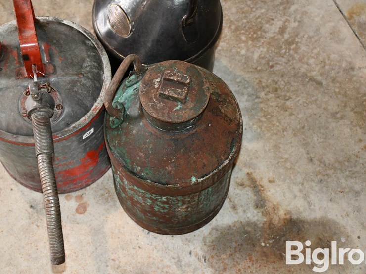 oil-cans-image-9