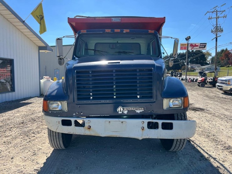 1996-international-4700-image-8
