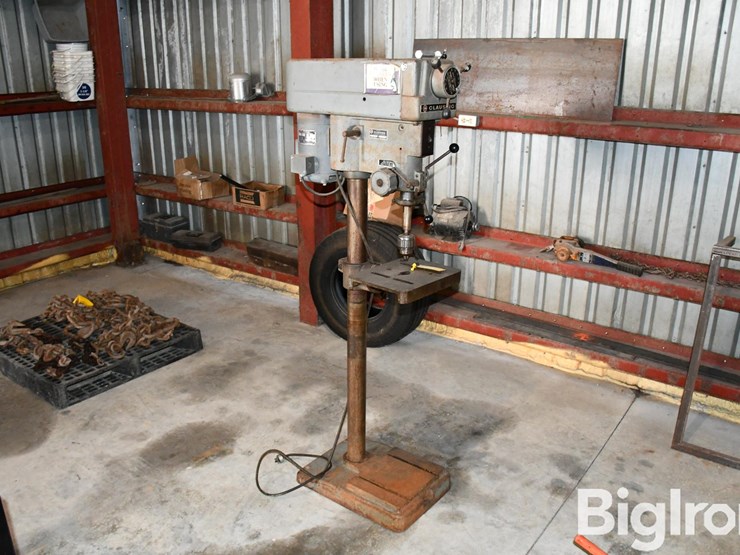 clausing-1688-drill-press-image-3