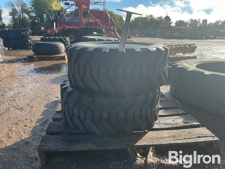 titan-trac-loader-10-16.5nhs-tires-image-6