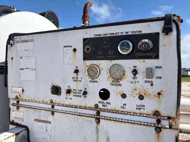 1999-vaxcavator-vt500d-t/a-towable-vacuum-trailer-image-13