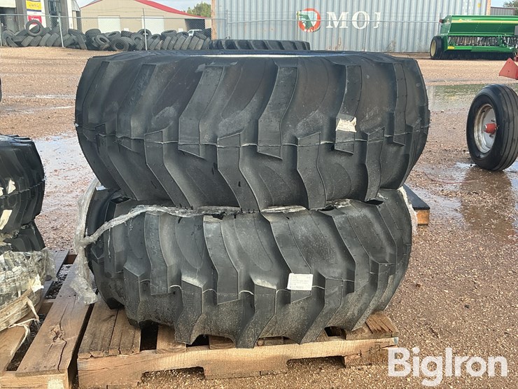 titan-industrial-tractor-lug-17.5l-24-tractor-tires-image-4