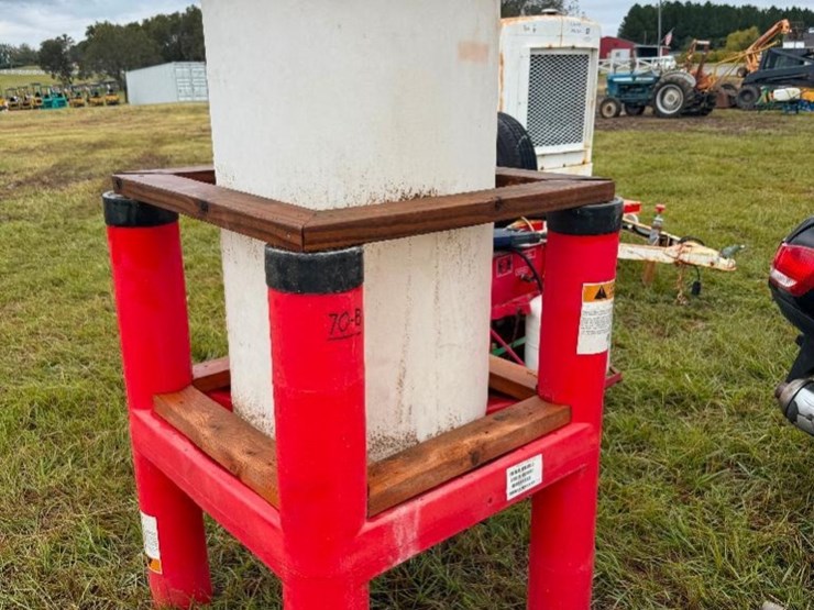 water-tank-w/stand-(55gal)-image-1