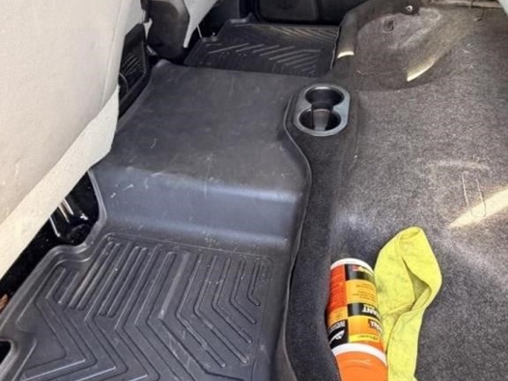 2015-ram-2500-hd-image-15