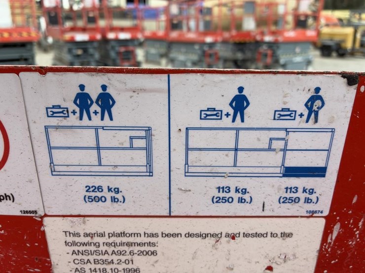 2005-skyjack-sj3226-scissor-lift-image-12