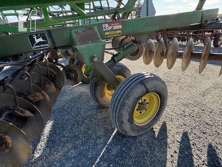 1991-john-deere-630-image-4