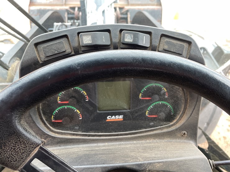 2011-case-821f-image-51