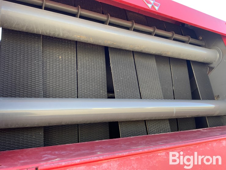 2014-massey-ferguson-2956a-image-15