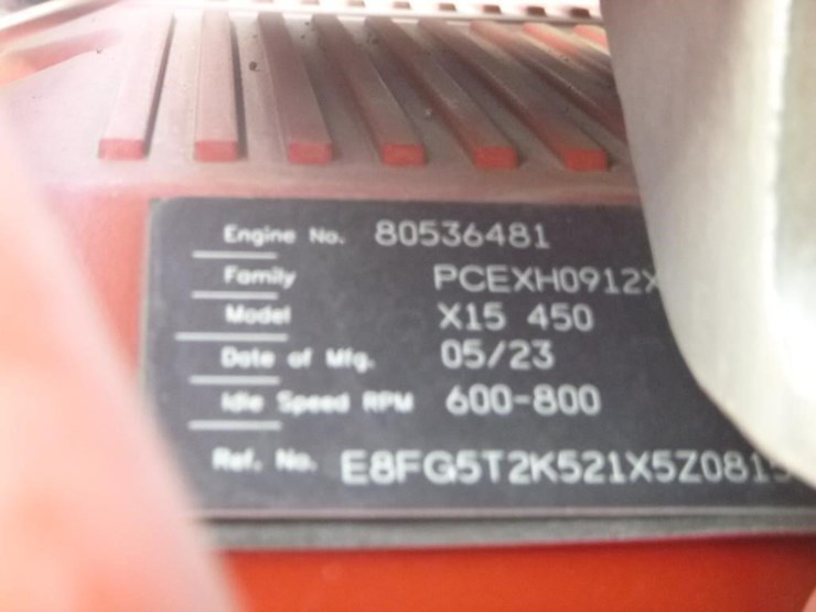 2024-peterbilt-579-image-23