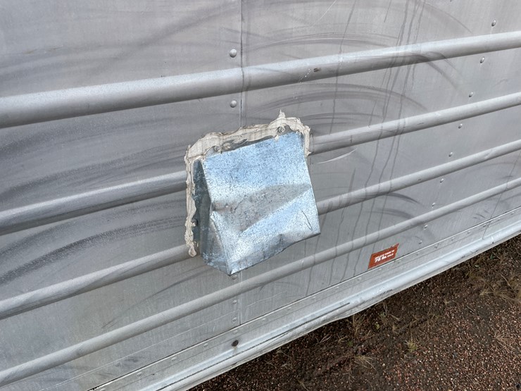 #3199-•-converted-storage-office-box-image-17