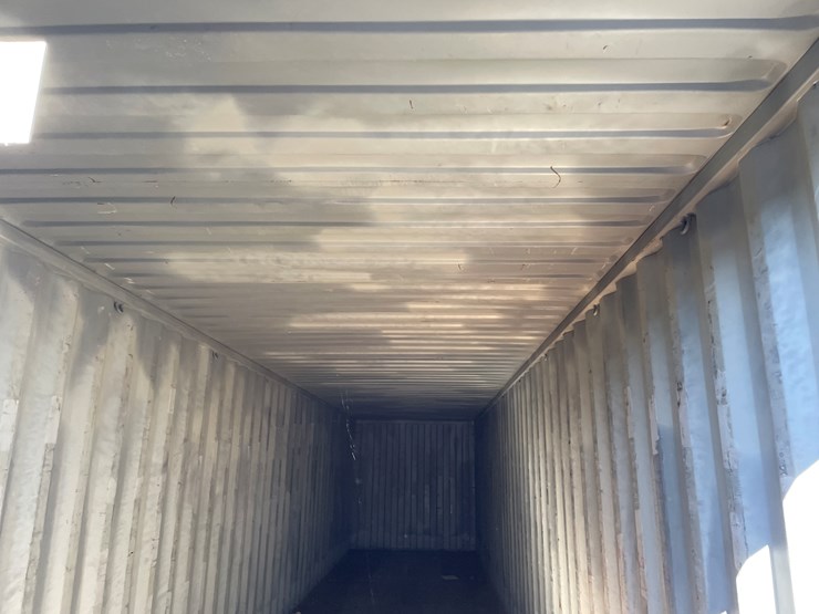 #3188-•-40'-standard-height-shipping-container-image-8
