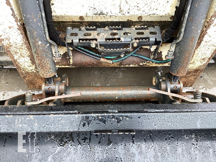 2014-bobcat-t650-image-10