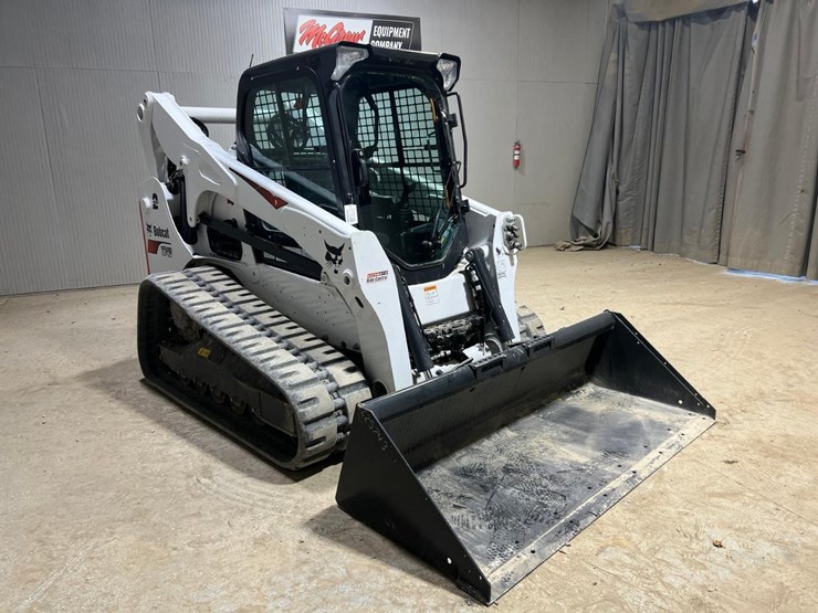 2023-bobcat-t740-image-7