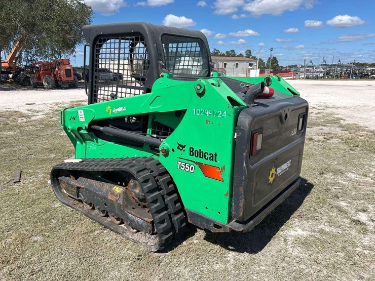 2020-bobcat-t550-image-4
