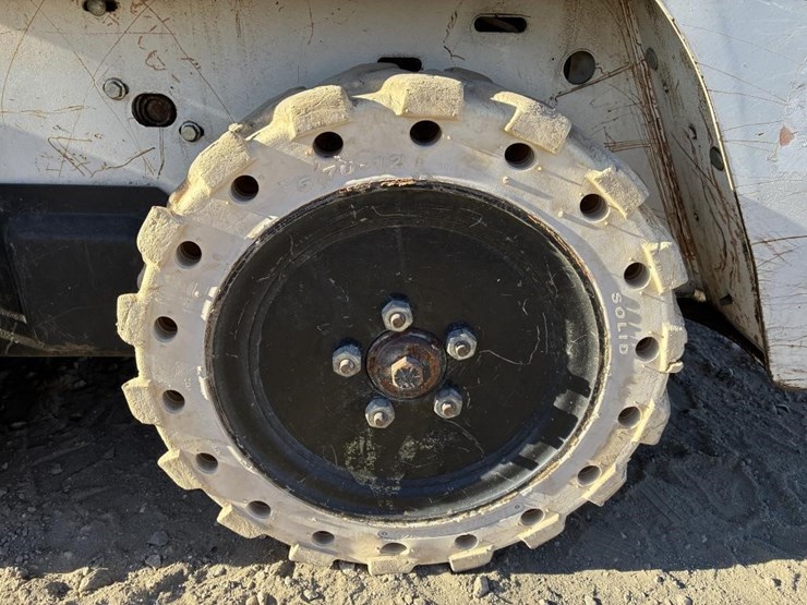 2021-bobcat-s70-image-7