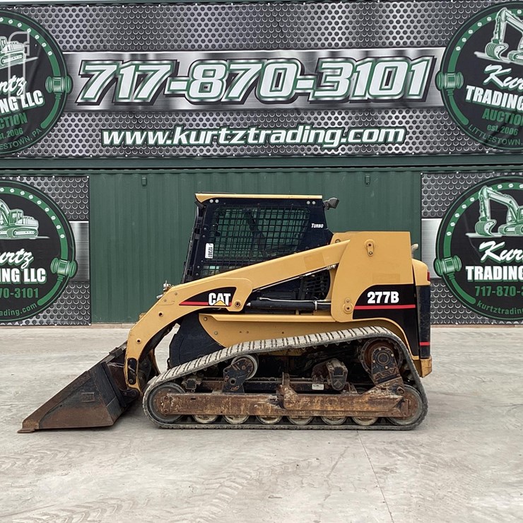 2004 CATERPILLAR 277B