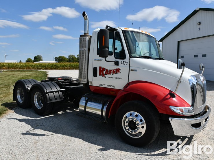 2012-international-8600-image-3