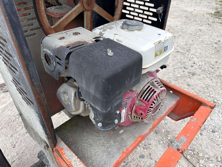 2006-tk-equipment-cm9-towable-concrete-mixer-image-6