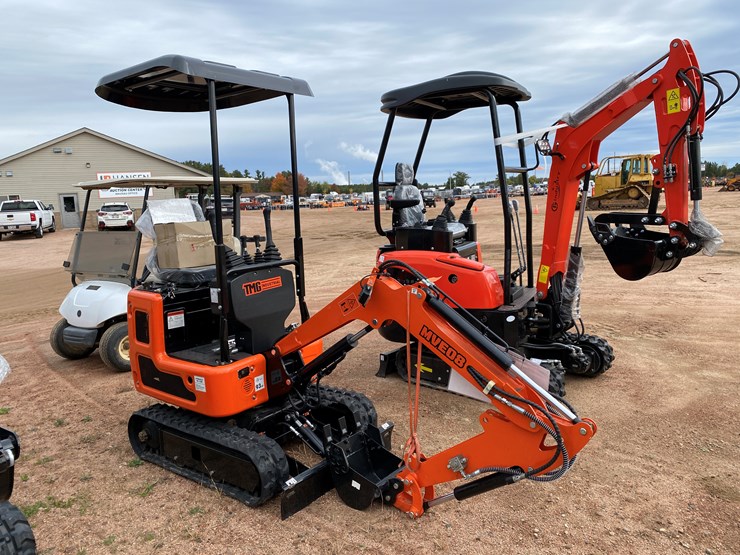 #1786-•-tmg-mve08-mini-excavator-image-2