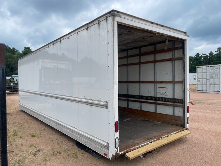 #3326-•-26’6”-van-box-image-4