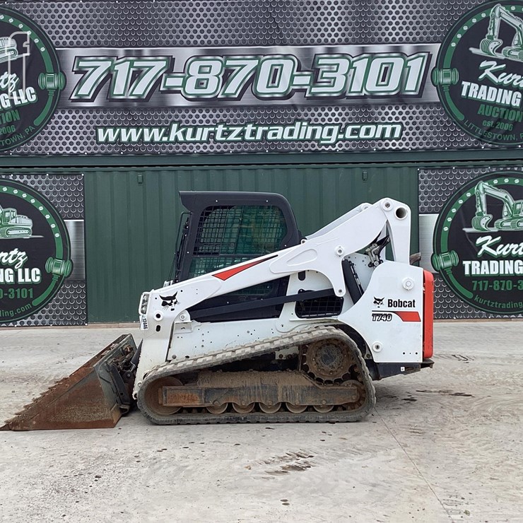 2019 BOBCAT T740