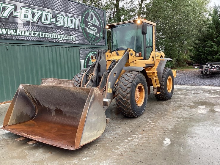 2012-volvo-l70f-image-12