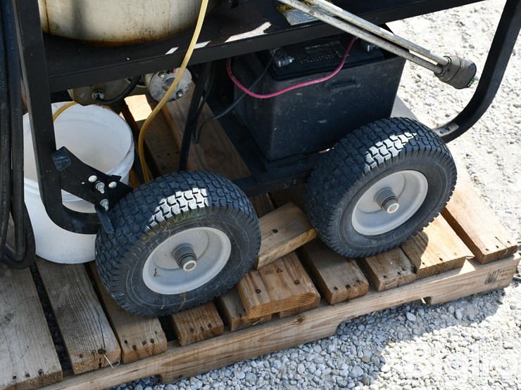 shark-1.110-056.0-portable-power-washer-image-20