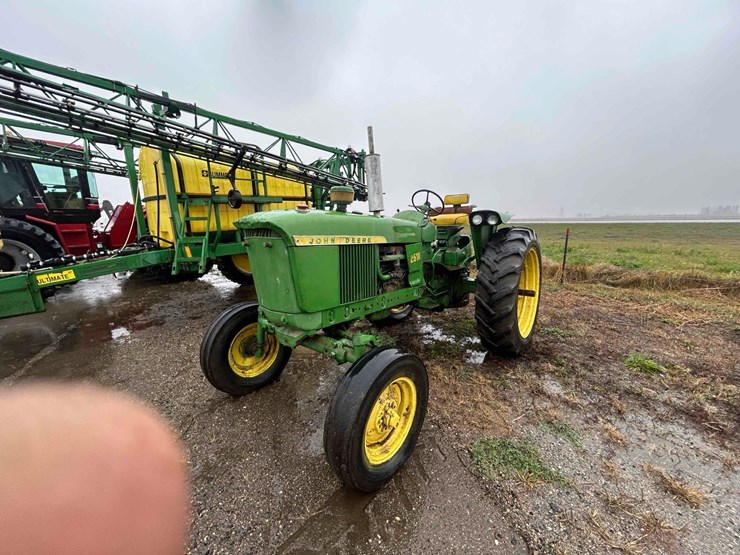 john-deere-2510-image-8