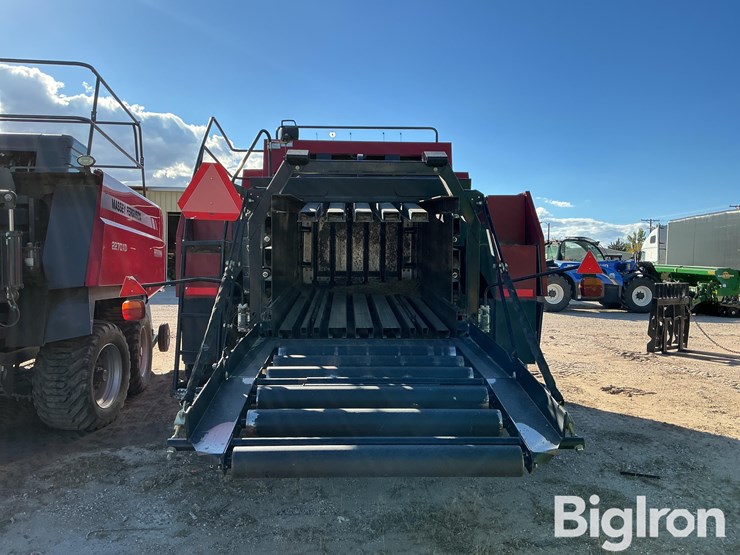 2004-new-holland-bb960s-image-6