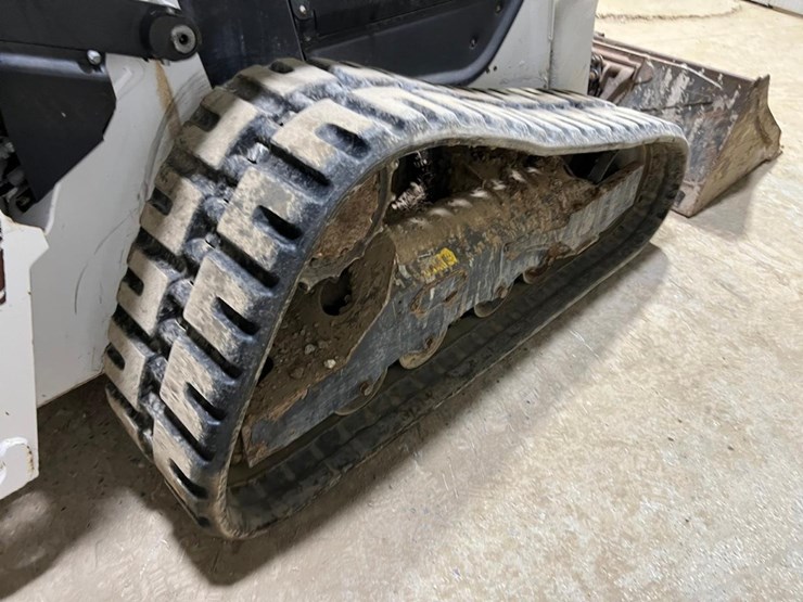 2020-bobcat-t76-image-19