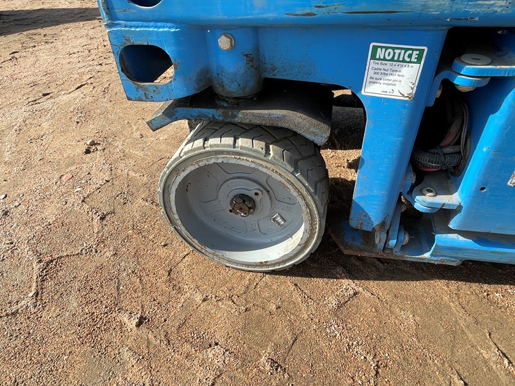 genie-gs1930-image-13